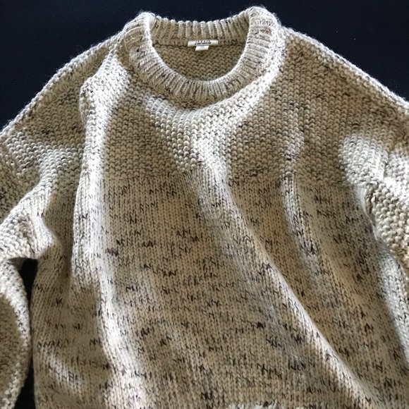 Long sleeve knitted sweater - Picture 1 of 3
